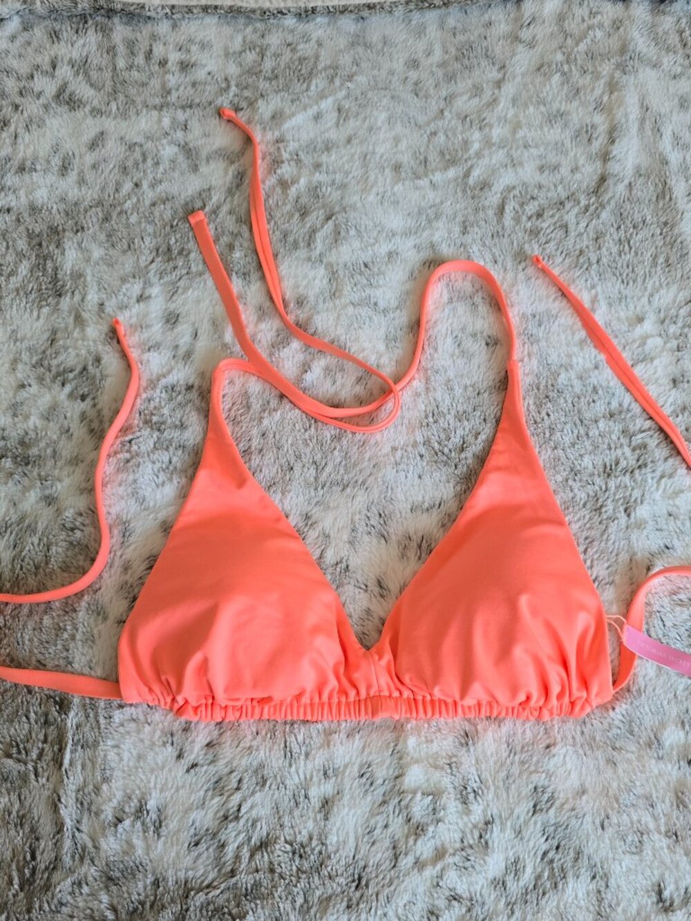 NWOT Victoria's Secret Bikini Top, Size M
